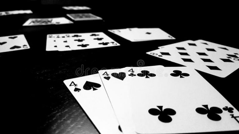 معرفی و بررسی بازی کارتی بیریبا (Biriba)